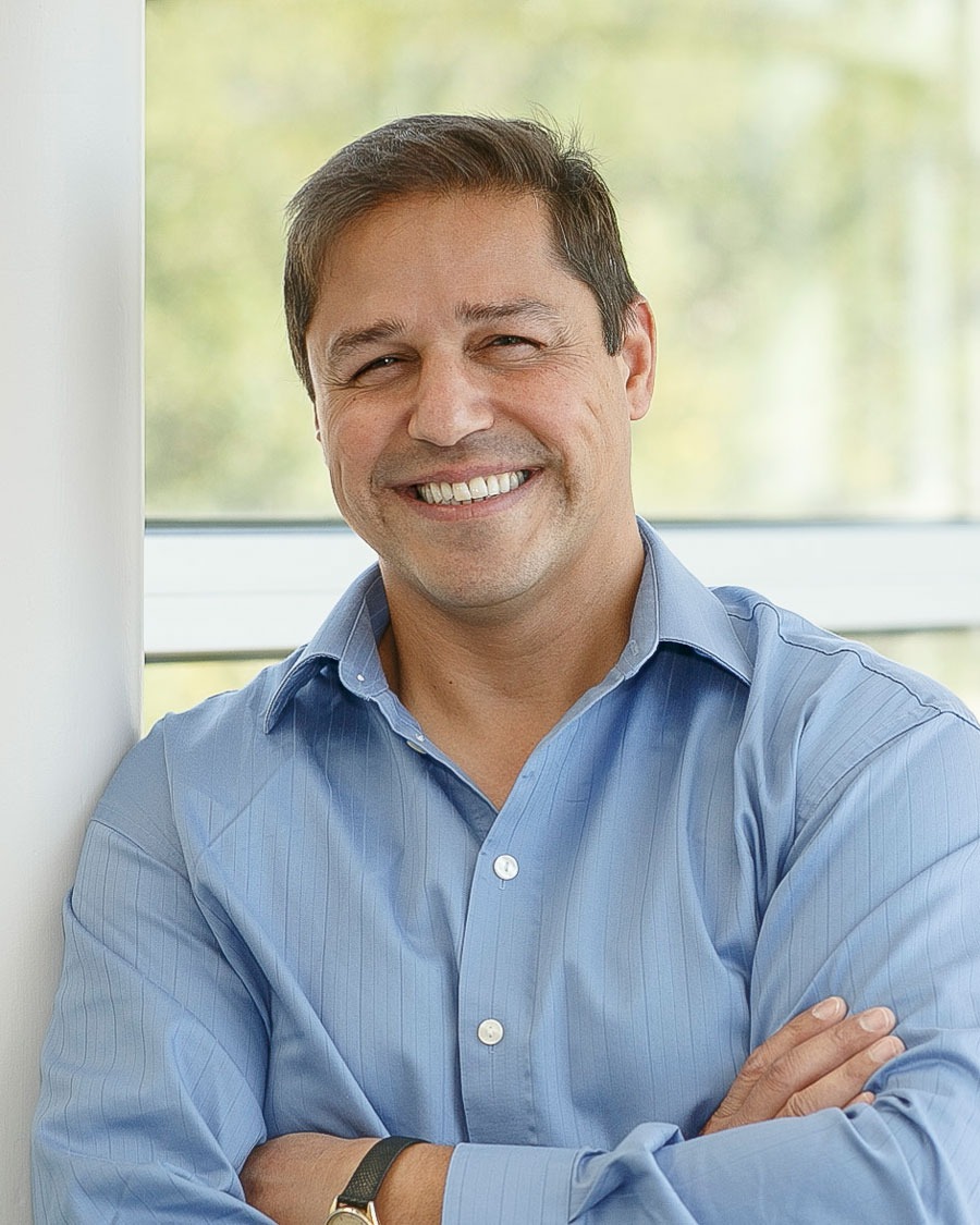 Dr. Arif Malik
